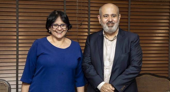 Ministra foi recebida pelo presidente da Record TV, Luiz Cláudio Costa