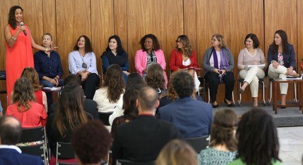 Presença de mulheres em cargos de liderança passou de 29% para 34%