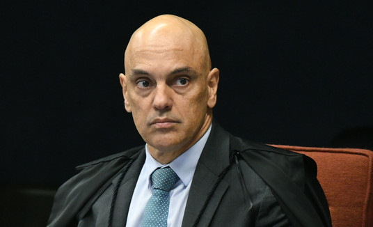 Moraes desbloqueia contas de 14 investigados por atos extremistas após eleições (Foto: Carlos Moura/SCO/STF)