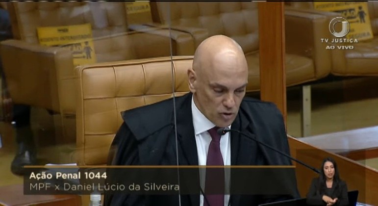 Ministro Alexandre de Moraes durante julgamento de Daniel Silveira