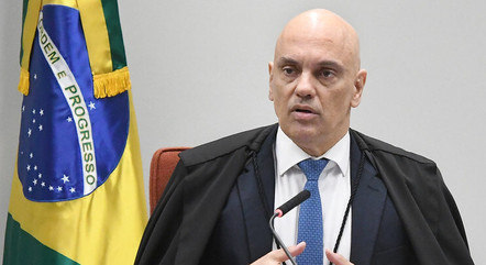 Moraes vota para condenar mais 29 réus pelos atos do 8 de Janeiro com penas  de 14 e 17 anos - Notícias - R7 Brasília