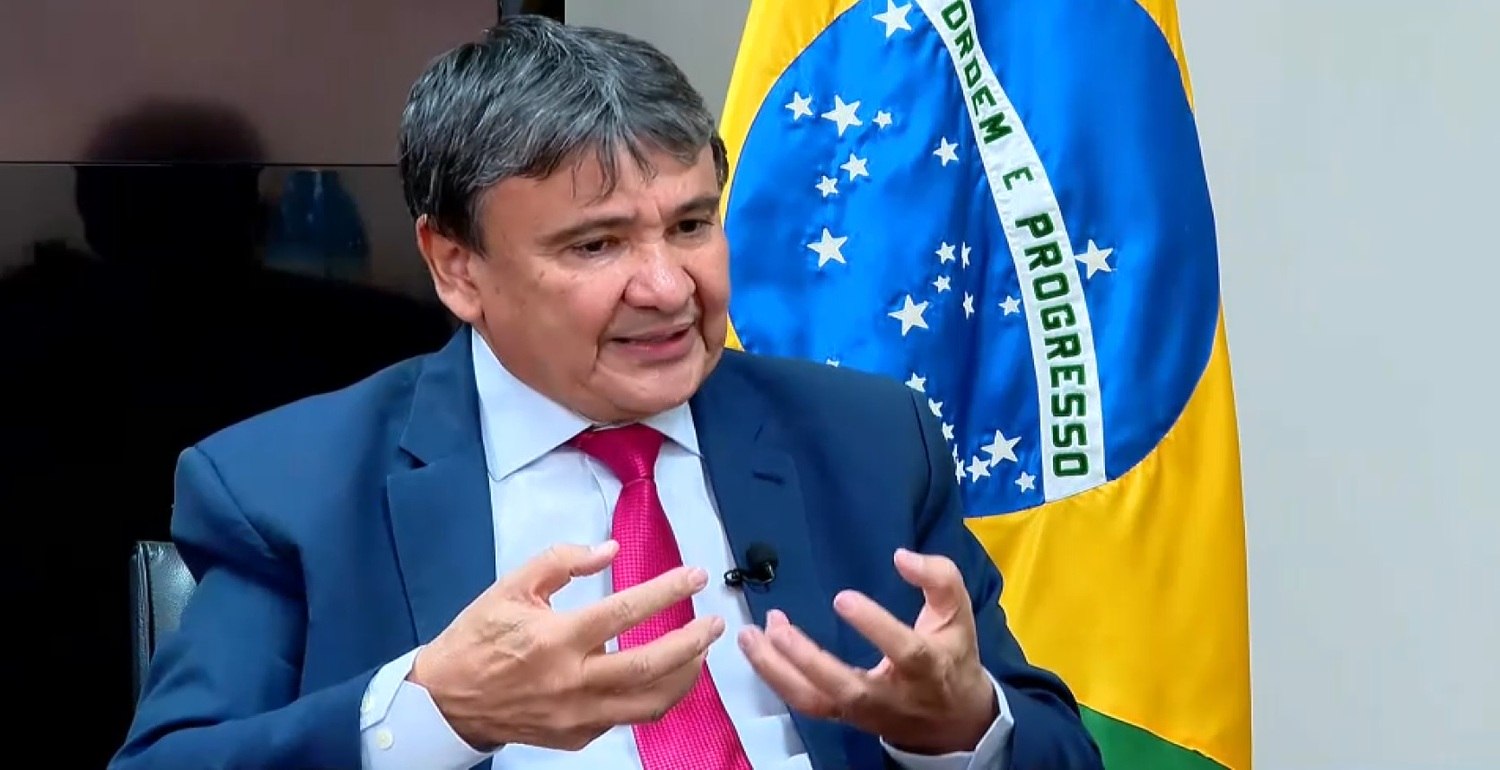 Entrevista: ministro da Educação conversa com a Record News