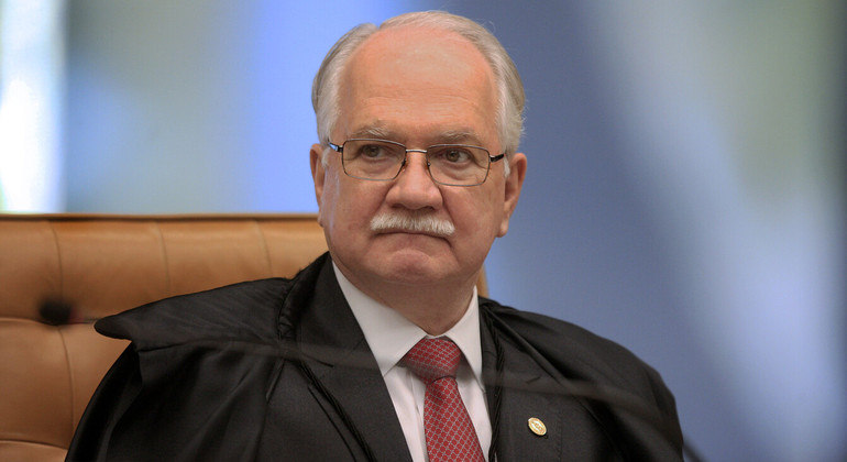 Ministro Edson Fachin durante sessão do Supremo Tribunal Federal