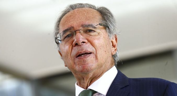 Guedes critica teto de gastos: 'Era para o governo não crescer' - Notícias  - R7 Economia