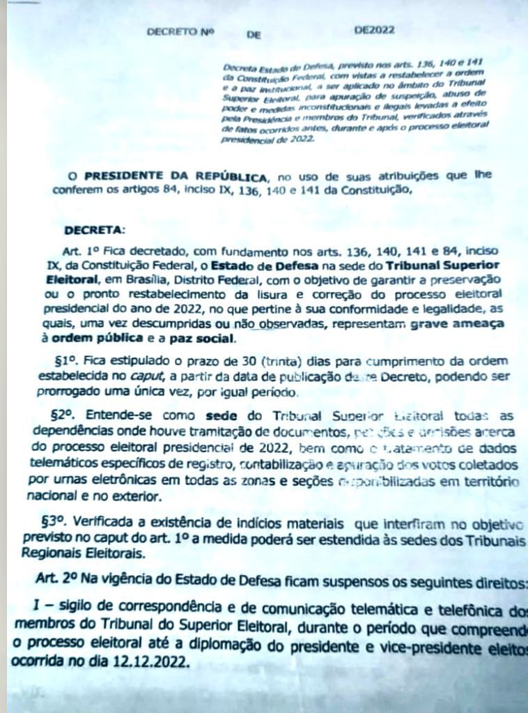 Minuta de decreto encontrada na casa de Anderson Torres