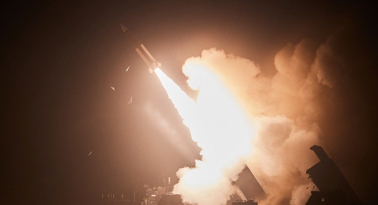 South Korea and the United States launch eight missiles in response to North Korean weapons tests – News