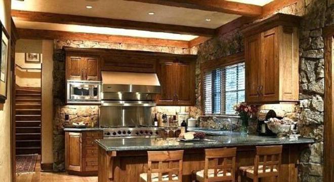 Modelo compacto de armário de madeira para cozinha planejado