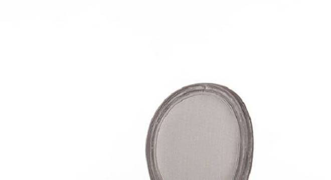 Modelo de cadeira medalhão branca