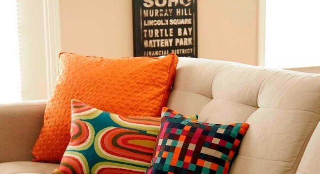 modelo de capas para almofadas coloridas 