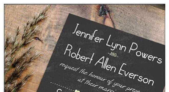 modelo diferente de convite de casamento simples feito em papel preto com detalhes divertidos