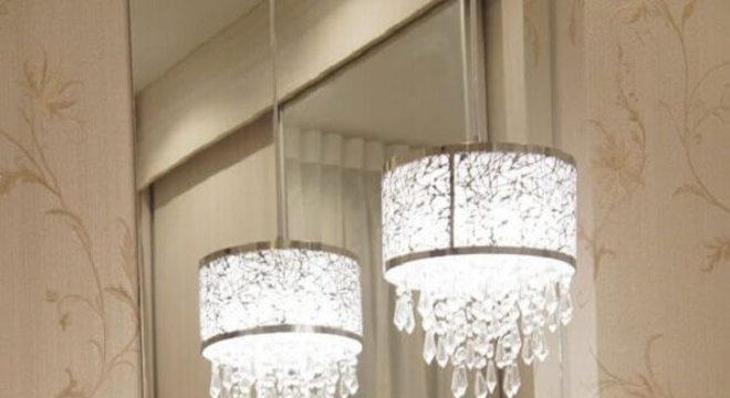 modelo pendente de cristal para quarto