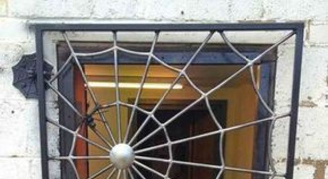 modelos de grades - grade em formato de teia 