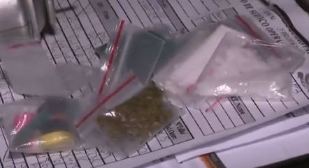 O pacote continha maconha, ecstasy, MD e outras drogas
