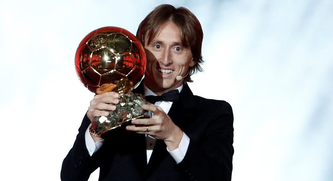 Luka Modric conquistou a Bola de Ouro 2018 da revista France Football