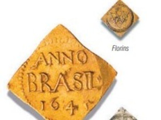 As primeiras moedas cunhadas em solo brasileiro vieram somente com a presença holandesa no Nordeste (1630-1654). Foram os chamados florins e soldos