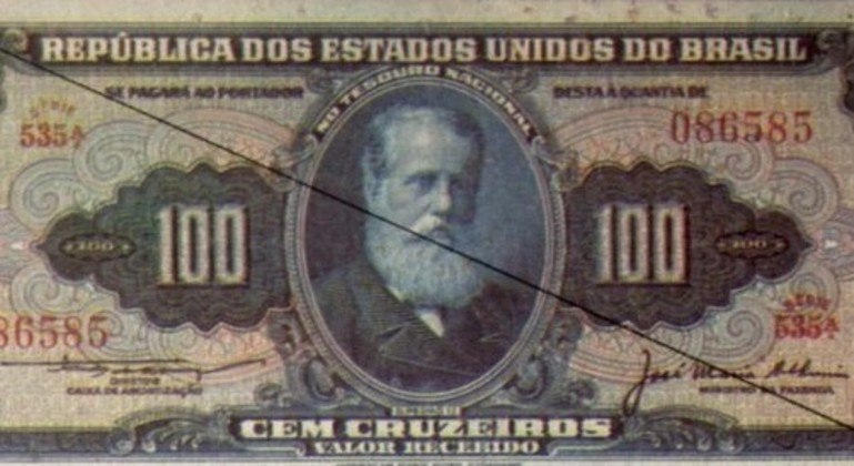 Somente em 1942 o padrão monetário português deu origem a um brasileiro. Os réis cederam lugar ao cruzeiro: 1 cruzeiro correspondia a mil-réis