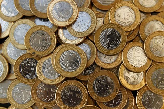 Moedas de reais. Reuters/Bruno Domingos -15/10/2010