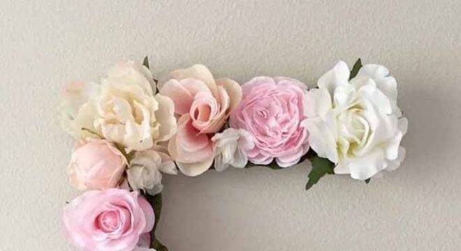 Molde de letras com base em EVA 