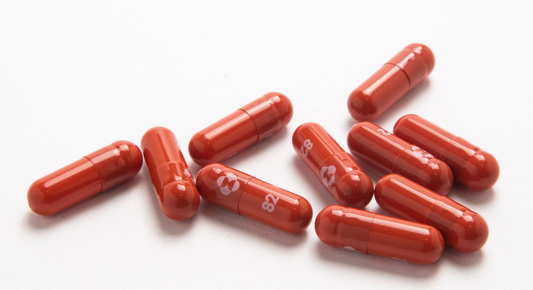 Antiviral molnupiravir é o primeiro contra a Covid-19 em formato de comprimido