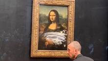 Homem joga bolo em quadro da 'Mona Lisa', no Louvre