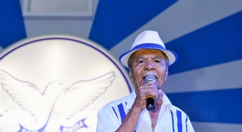 Monarco era presidente de honra da escola de samba Portela