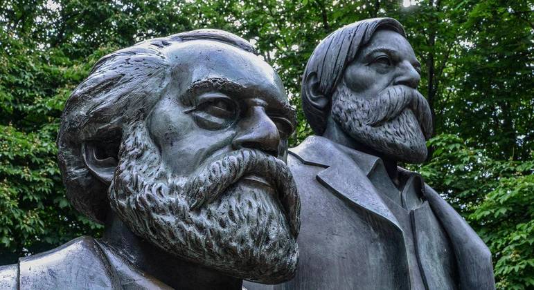 Karl Marx e Friedrich Engels tinham opiniões críticas em relação à homossexualidade