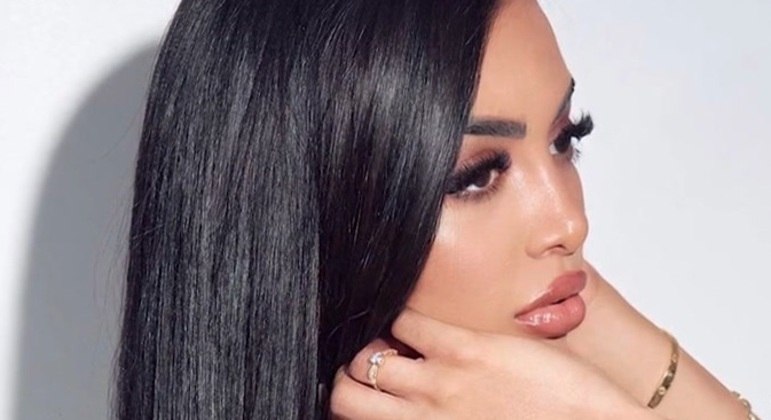 Emilly também atuava como modelo fotográfico na Argentina