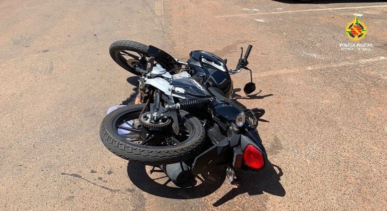 Não é porque estou dando grau que sou bandido ou a moto é roubada