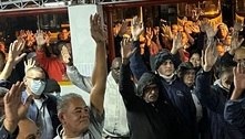 Motoristas de ônibus mantêm greve para segunda em São Paulo