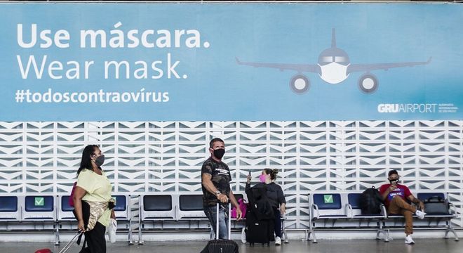 Movimentação de passageiros no Aeroporto Internacional, em Guarulhos