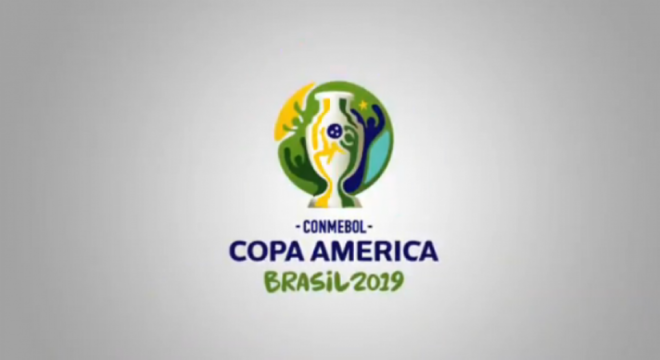 MUDANÇA NO CALENDÁRIO - O presidente da Confederação Sul-Americana de Futebol (CONMEBOL), Alejandro Domínguez, declarou, nesta segunda-feira, que pediu à Fifa que autorize que a Copa América seja disputada em anos pares, a partir de 2020, para que coincida com o período da Eurocopa.