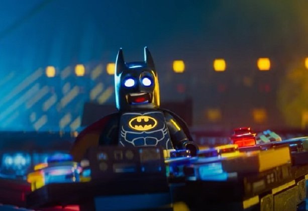 Muitos podem se surpreender, mas a verdade é que essa produção foi muito bem feita. LEGO Batman explora muito bem os vilões e consegue dar um ar cômico que outros filmes tentaram, mas não conseguiram. Acaba sendo um filme interessante tanto para adultos como para crianças, que estão começando a conhecer o herói.