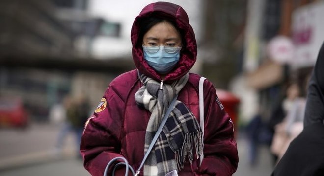 Em dois meses, novo vírus identificado na China já chegou outros 77 países, em todos os continentes com exceção da Antártida