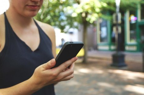 Anatel comeÃ§a a enviar SMS para aparelhos irregulares