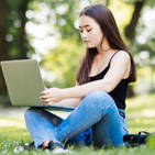 Elite do funcionalismo vai ao exterior fazer cursos às nossas custas