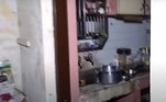 Inicialmente, os policiais acharam que ele estava inventando a história, mas a própria esposa confirmou tudo após policiais ligarem para ela. No dia 23 de fevereiro, as autoridades locais entraram na casa e depararam com um cenário assustadorNÃO PERCA: Fotos não deixam dúvidas: gatos estão sempre prontos para fazer drama