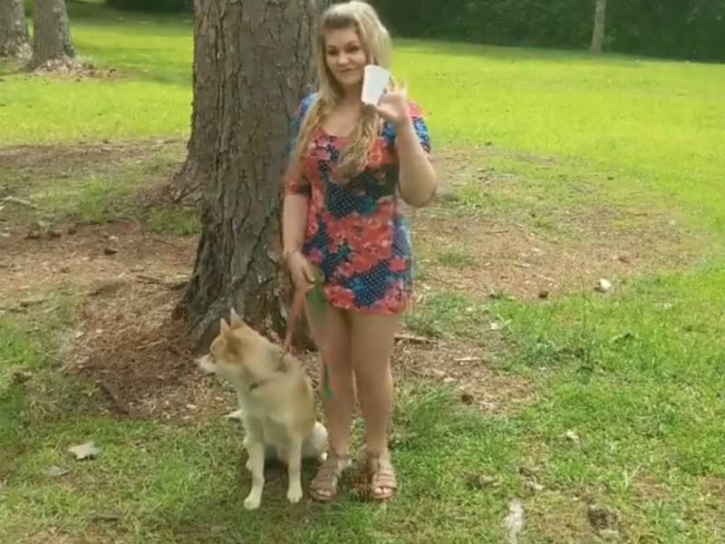Chocante Mulher Bebe Urina Do Cachorro Para Combater Acne Fotos R7 Hora 7