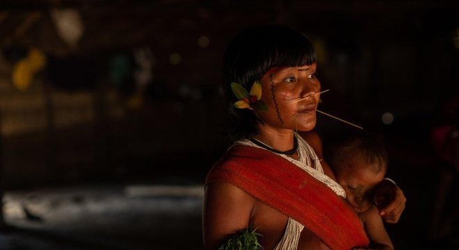  Estudo apontou alto índice de contaminação por mercúrio em comunidades yanomami próximas a zonas de garimpo