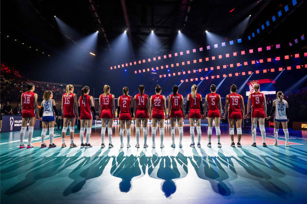 Seleção sérvia se torna bicampeã do mundo ao bater brasil na final do Mundial de Vôlei Feminino, em 15 de outubro