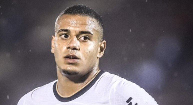 Corinthians acerta contrato profissional com destaque da base, que