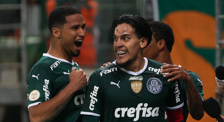 Murilo e Gustavo Gómez, zagueiros do Palmeiras