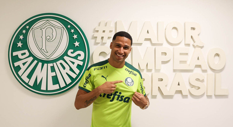 Novo xerife! Murilo, ex-Cruzeiro e Lokomotiv, foi anunciado oficialmente pelo Palmeiras
