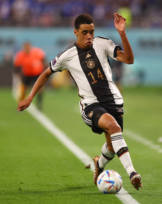 Musiala tem apenas 19 anos e já é um dos destaques da seleção alemã. Com nome carimbado entre os titulares, o jovem deu assistência para o gol da Alemanha contra a Espanha e ajudou a manter o sonho da classificação viva