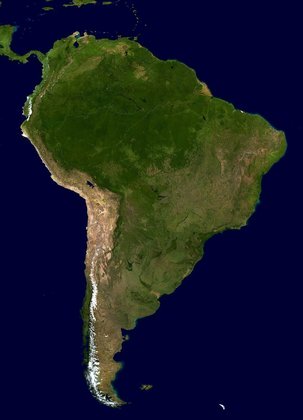 Na América do Sul, além do Brasil, quatro países adotam o sistema eletrônico de votação: Argentina (foto), Peru, Venezuela e Equador. 
