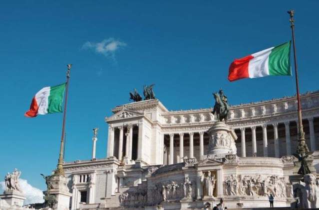 Na declaração, a Unesco pediu que o governo da Itália “assegure a máxima dedicação” para resolver “problemas antigos” em Veneza.