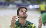 Na hora de torcer pelo Brasil, vale tudo: otimismo, superstição e fé