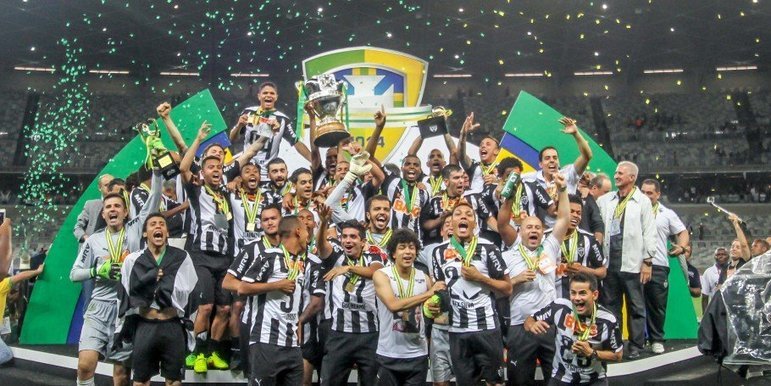 Na semifinal da Copa do Brasil de 2014, o Flamengo venceu o jogo de ida, no Maracanã, por 2 a 0. Já na partida de volta, o Fla também abriu o placar, mas o Galo virou o jogo para um incrível 4 a 1. Nessa edição, o Atlético se sagrou campeão.