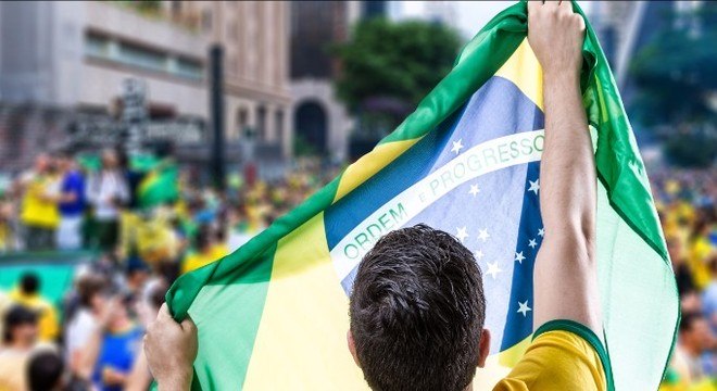 Nacionalismo - o que significa e como surgiu no Brasil e no mundo