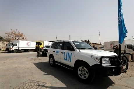 Veículos da ONU devem distribuir ajuda em Ghouta 