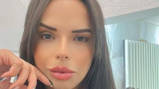 Saiba quem é a filha de policial flagrada com câmera em concurso (Reprodução/ Redes Sociais )